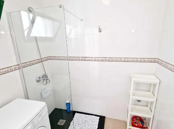 Lovely Mira With Pool *